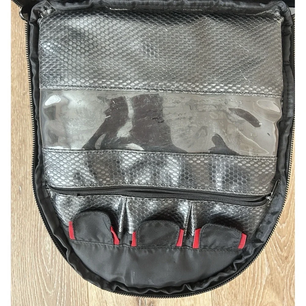 Tamrac Adventure 74 Camera Backpack Model 5374 Black/Gray Excellent Cond